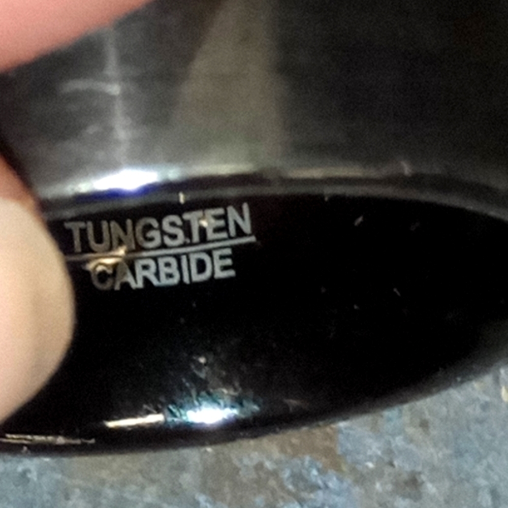 Tungsten carbide mens size 11 wide ring